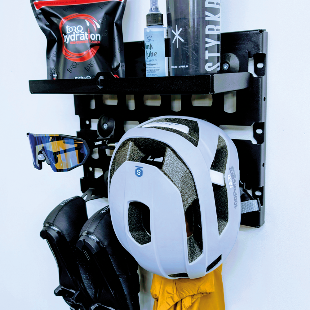 LodeStar-Starter-Cycling-Set-lifestyle-1.png