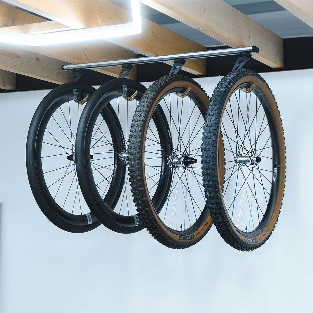 Lodestar-Ceiling-Hook-SB-SA-0090-ceiling-4-tyre.png