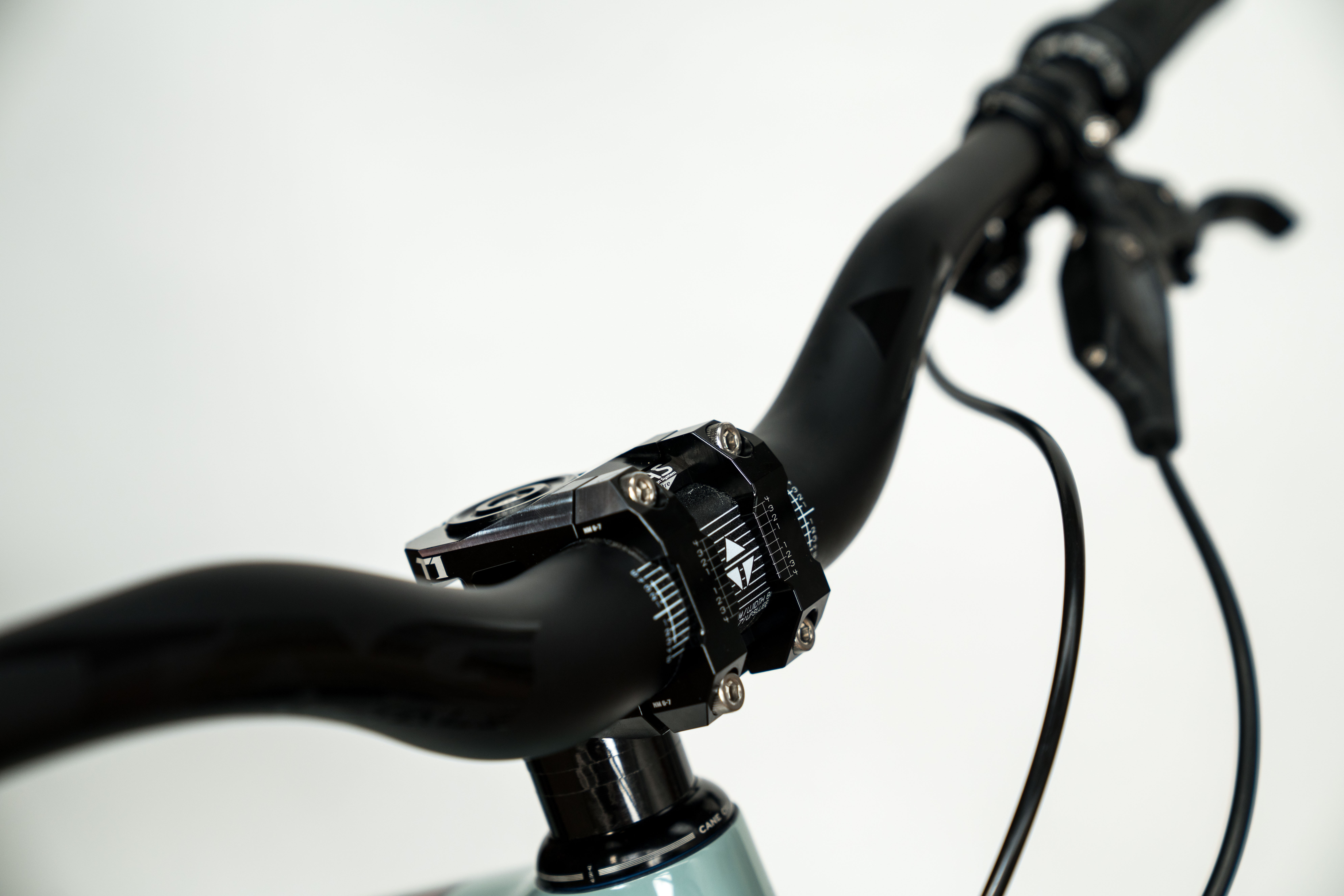 T200X-08-XXX TAG Metals T1 Aluminum Stem On Bike 3.jpg