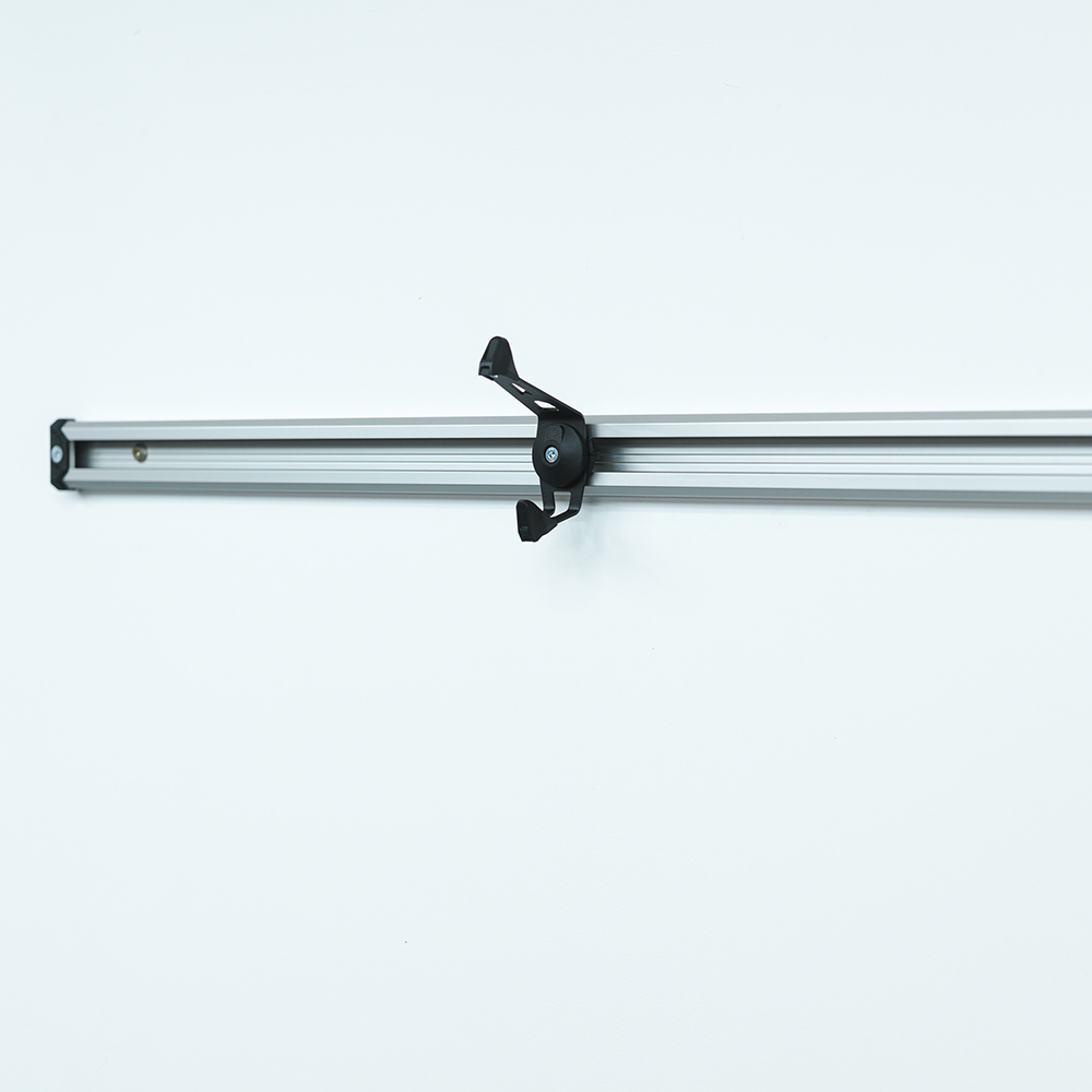 lodestar-multi-hook-SB-SA-0088-empty.jpg
